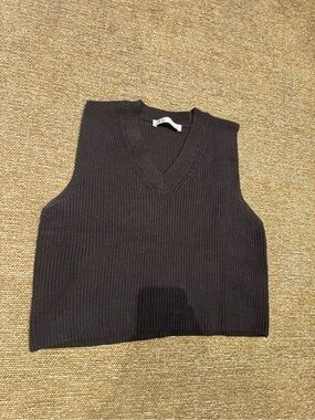 Zara Black Ribbed V-Neck Knit Top